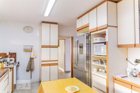 Casa à venda com 500m², 5 quartos e 11 vagasCozinha