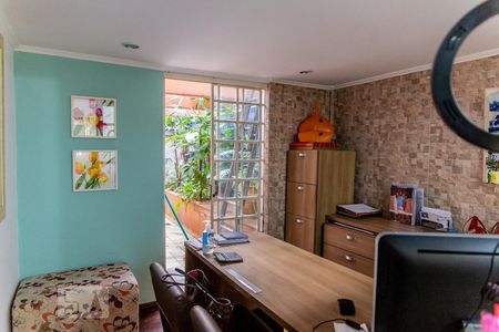 Casa à venda com 500m², 5 quartos e 11 vagasEscritório