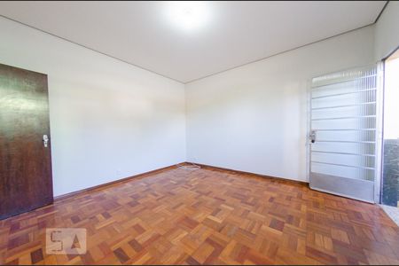 Sala de apartamento para alugar com 2 quartos, 68m² em Calafate, Belo Horizonte