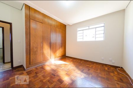 Quarto 2 de apartamento para alugar com 2 quartos, 68m² em Calafate, Belo Horizonte