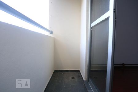 Sacada de apartamento para alugar com 3 quartos, 63m² em Parque Continental, Osasco