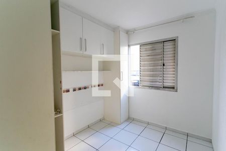 Quarto 1 de apartamento para alugar com 2 quartos, 40m² em Conjunto Habitacional Padre José de Anchieta, São Paulo