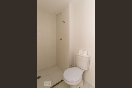 Apartamento à venda com 28m², 1 quarto e sem vaga Apartamento à venda com 28m², 1 quarto e sem vagaBanheiro da Suíte