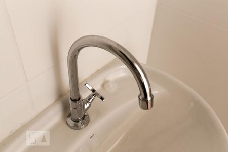 Banheiro da Suíte de apartamento à venda com 1 quarto, 28m² em Vila Palmeiras, São Paulo