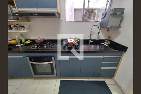 Apartamento à venda com 90m², 2 quartos e 1 vagaCozinha - Armários