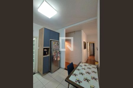 Apartamento à venda com 90m², 2 quartos e 1 vagaCozinha - Armários