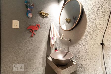 Apartamento à venda com 90m², 2 quartos e 1 vagaLavabo