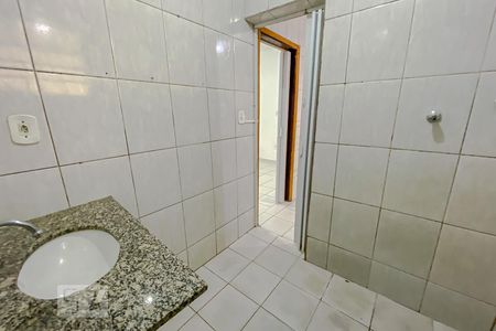 Banheiro de casa para alugar com 1 quarto, 60m² em Chácara Belenzinho, São Paulo