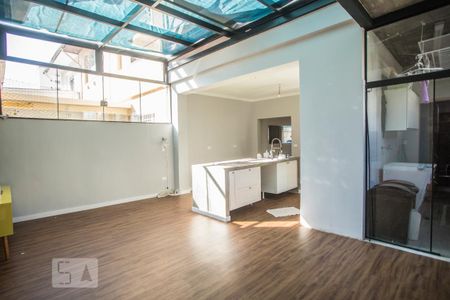 Casa de condomínio à venda com 120m², 3 quartos e 2 vagas Casa de condomínio à venda com 120m², 3 quartos e 2 vagasCozinha