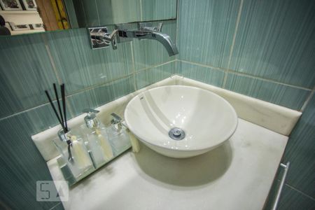 Casa de condomínio à venda com 120m², 3 quartos e 2 vagas Casa de condomínio à venda com 120m², 3 quartos e 2 vagasBanheiro 2 - Torneira