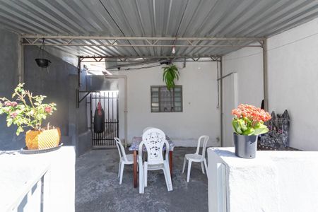 Casa à venda com 200m², 3 quartos e 5 vagasEntrada