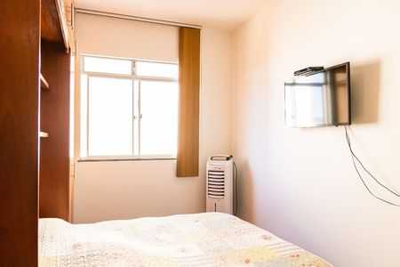 Apartamento à venda com 70m², 3 quartos e 2 vagasSuíte