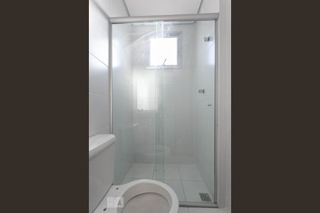 Apartamento para alugar com 60m², 2 quartos e 2 vagasBanheiro social 