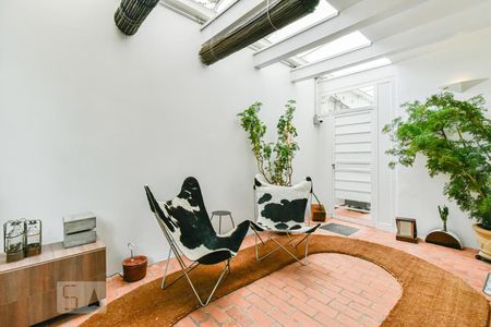 Studio para alugar com 25m², 1 quarto e sem vaga Studio para alugar com 25m², 1 quarto e sem vagaÁrea Comum - Hall Social