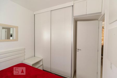 Quarto 1 de apartamento para alugar com 2 quartos, 44m² em Gávea, Uberlândia