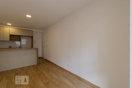Sala de apartamento para alugar com 3 quartos, 66m² em Jardim Celeste, São Paulo