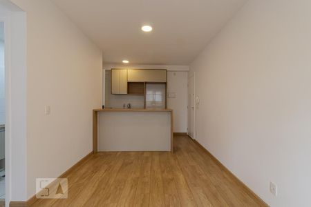 Sala de apartamento para alugar com 3 quartos, 66m² em Jardim Celeste, São Paulo