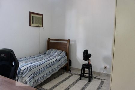 Casa de condomínio à venda com 230m², 3 quartos e 3 vagasquarto 1