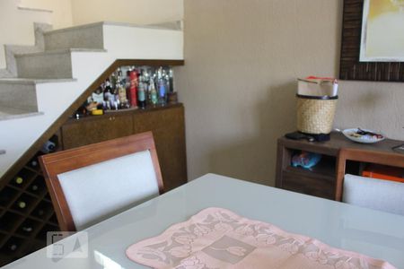 sala de casa de condomínio à venda com 3 quartos, 230m² em Vargem Pequena, Rio de Janeiro