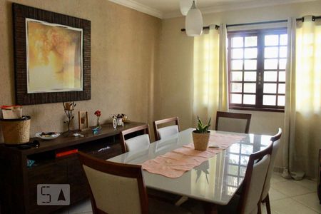 sala de casa de condomínio à venda com 3 quartos, 230m² em Vargem Pequena, Rio de Janeiro