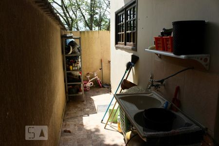 Casa de condomínio à venda com 230m², 3 quartos e 3 vagasÁrea de Serviço