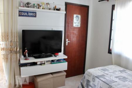 Casa de condomínio à venda com 230m², 3 quartos e 3 vagasquarto 2