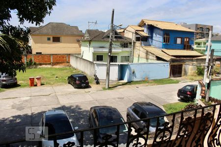 Casa de condomínio à venda com 230m², 3 quartos e 3 vagasvaranda