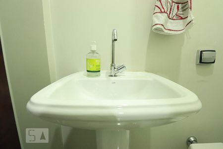 Lavabo de apartamento para alugar com 3 quartos, 134m² em Centro, Santo André