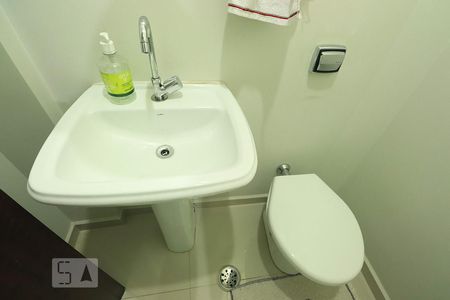 Lavabo de apartamento para alugar com 3 quartos, 134m² em Centro, Santo André