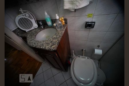 Apartamento à venda com 64m², 2 quartos e sem vagaBanheiro