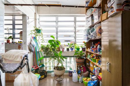 Apartamento à venda com 110m², 3 quartos e sem vagaÁrea de Serviço