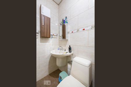 Apartamento à venda com 110m², 3 quartos e sem vagaBanheiro 