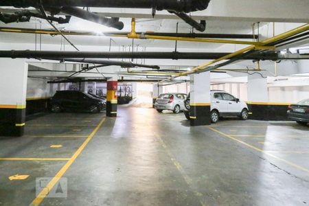 Apartamento para alugar com 35m², 1 quarto e 1 vaga Apartamento para alugar com 35m², 1 quarto e 1 vagaGaragem