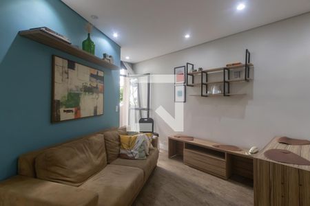 Sala/cozinha de apartamento para alugar com 1 quarto, 35m² em Indianópolis, São Paulo