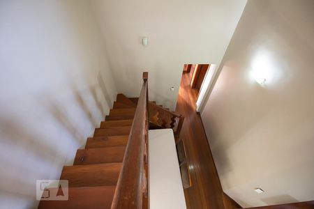 Apartamento à venda com 161m², 3 quartos e 3 vagasEscada