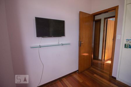 Apartamento à venda com 161m², 3 quartos e 3 vagasQuarto 2