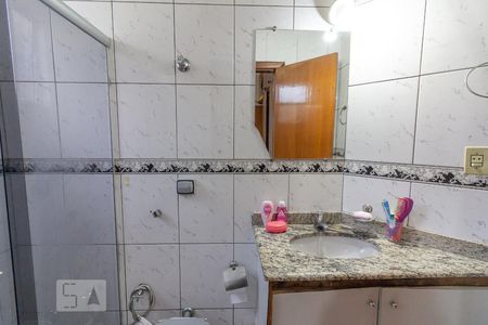 Apartamento à venda com 161m², 3 quartos e 3 vagasBanheiro da Suíte
