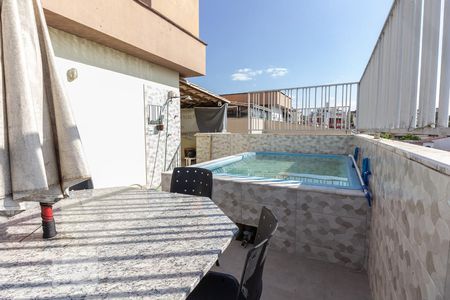 Apartamento à venda com 161m², 3 quartos e 3 vagasPiscina
