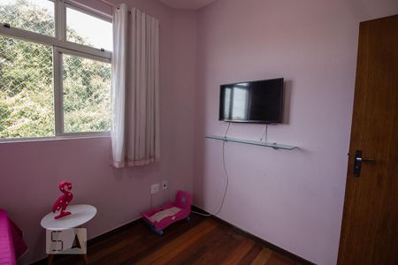 Apartamento à venda com 161m², 3 quartos e 3 vagasQuarto 2