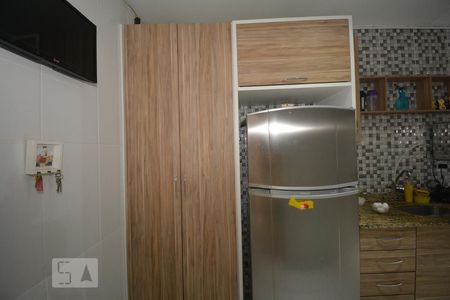 Apartamento para alugar com 160m², 2 quartos e 1 vagaCozinha - Armários