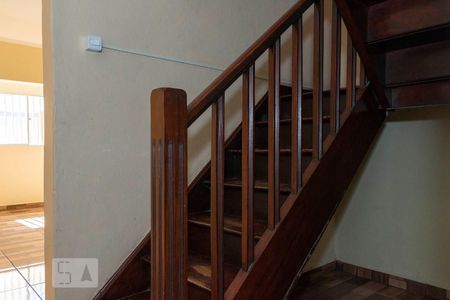 Escada de casa para alugar com 2 quartos, 60m² em Tatuapé, São Paulo