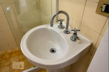 Apartamento à venda com 55m², 1 quarto e 1 vaga Apartamento à venda com 55m², 1 quarto e 1 vagaBanheiro Social