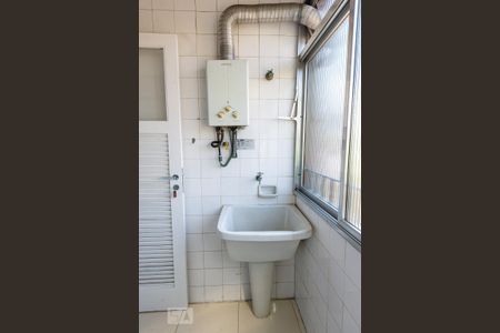 Apartamento à venda com 55m², 1 quarto e 1 vaga Apartamento à venda com 55m², 1 quarto e 1 vagaÁrea de Serviço