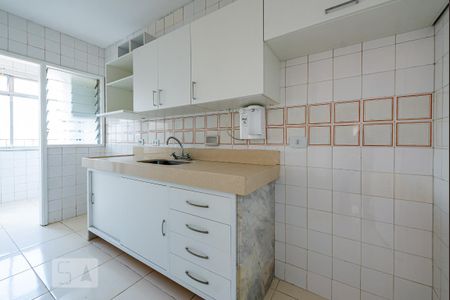 Apartamento à venda com 55m², 1 quarto e 1 vaga Apartamento à venda com 55m², 1 quarto e 1 vagaCozinha