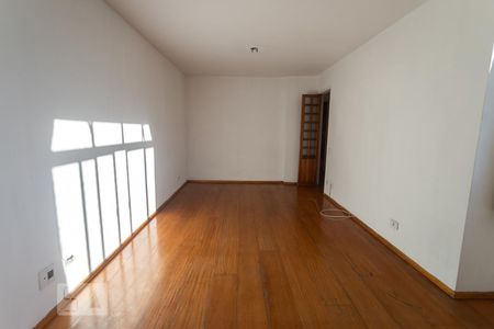 Apartamento à venda com 100m², 3 quartos e 2 vagas Apartamento à venda com 100m², 3 quartos e 2 vagasSala