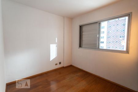 Apartamento à venda com 100m², 3 quartos e 2 vagas Apartamento à venda com 100m², 3 quartos e 2 vagasSala
