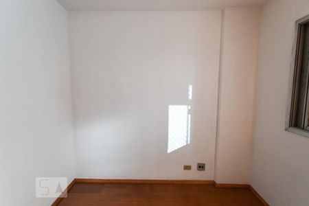 Apartamento à venda com 100m², 3 quartos e 2 vagas Apartamento à venda com 100m², 3 quartos e 2 vagasSala