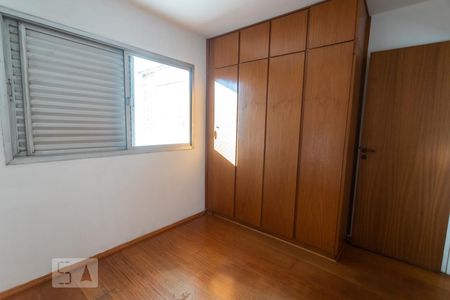 Apartamento à venda com 100m², 3 quartos e 2 vagas Apartamento à venda com 100m², 3 quartos e 2 vagasQuarto 1