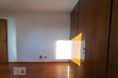 Apartamento à venda com 100m², 3 quartos e 2 vagas Apartamento à venda com 100m², 3 quartos e 2 vagasQuarto 3 - Suíte