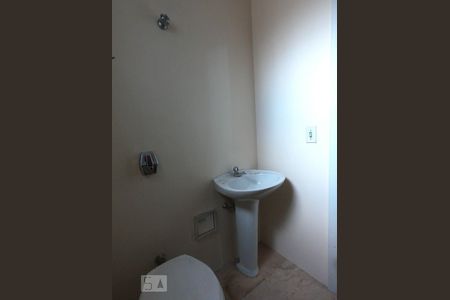 Lavabo de apartamento à venda com 3 quartos, 139m² em Santo Amaro, São Paulo